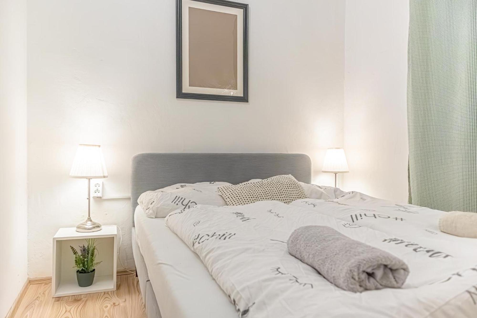 Budget-Friendly 2Br Apt With Great Location Apartment Wina Bagian luar foto