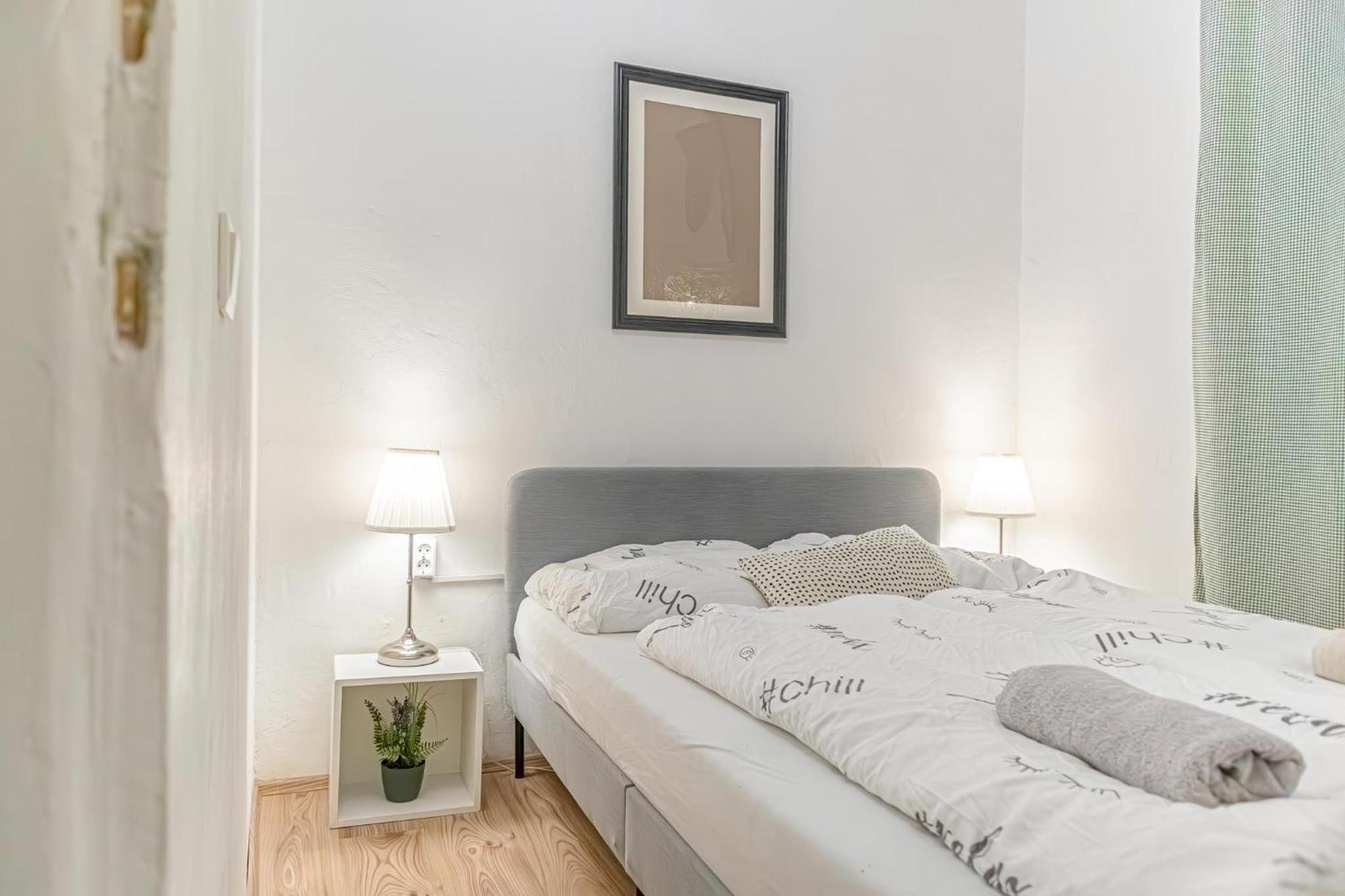 Budget-Friendly 2Br Apt With Great Location Apartment Wina Bagian luar foto